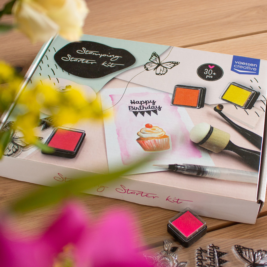 #vaessencreative #craftedtosmile #stamping #stempelen #stamps #paper #papercrafting #mixedmedia #cardmaking #watercolor #watercolorart #papierbasteln #clearstamps #diecutting #embossing #ink #stampingink #papercrafts #papercrafting #crafts #crafting #crafttools #scrapbooking #paperlove #papierliebe #papercraftsaddict