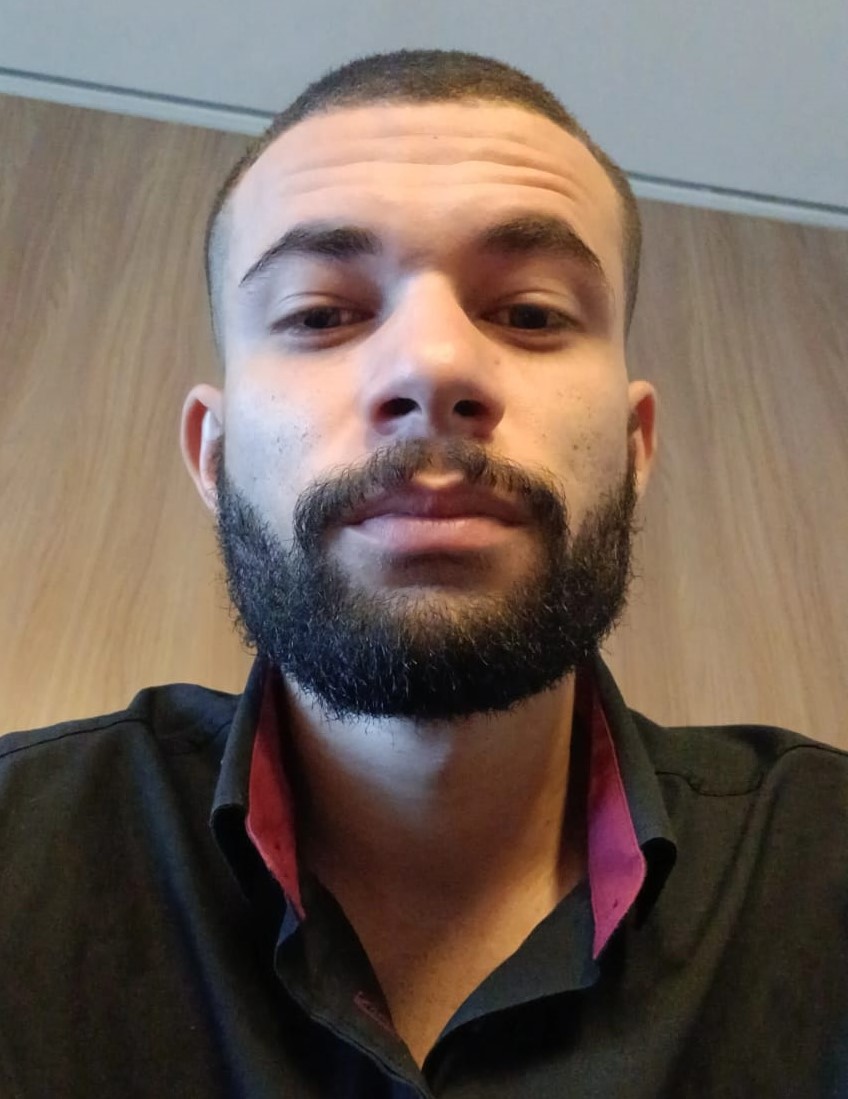 foto de perfil roger ferreira