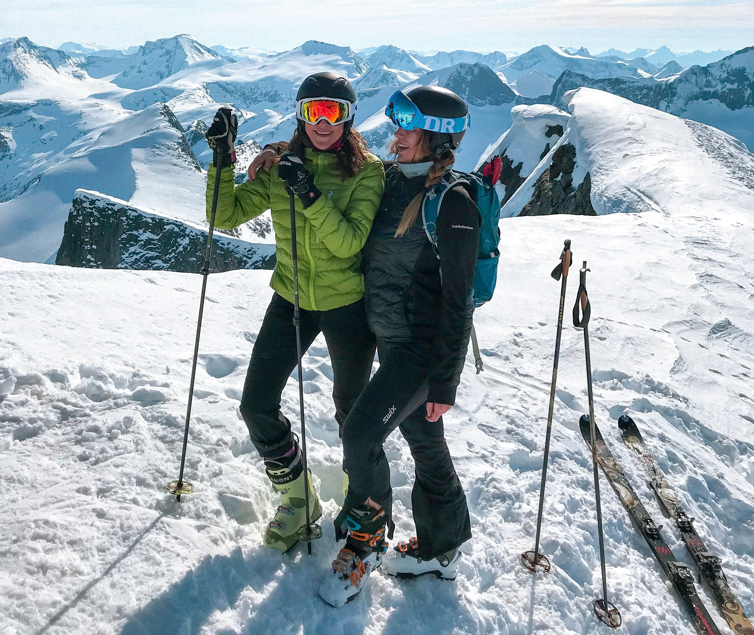 Photo of two friends skiing