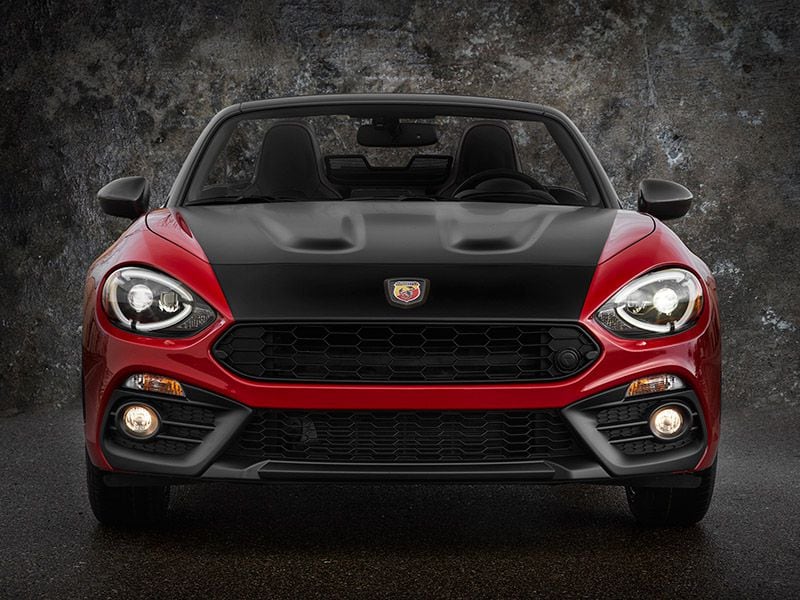 2017 Fiat 124 Spider Abarth Front View ・  Photo by Fiat Chrysler Automobiles 