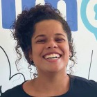 Foto da Lyandra, especialista em mercado imobiliário da MySide