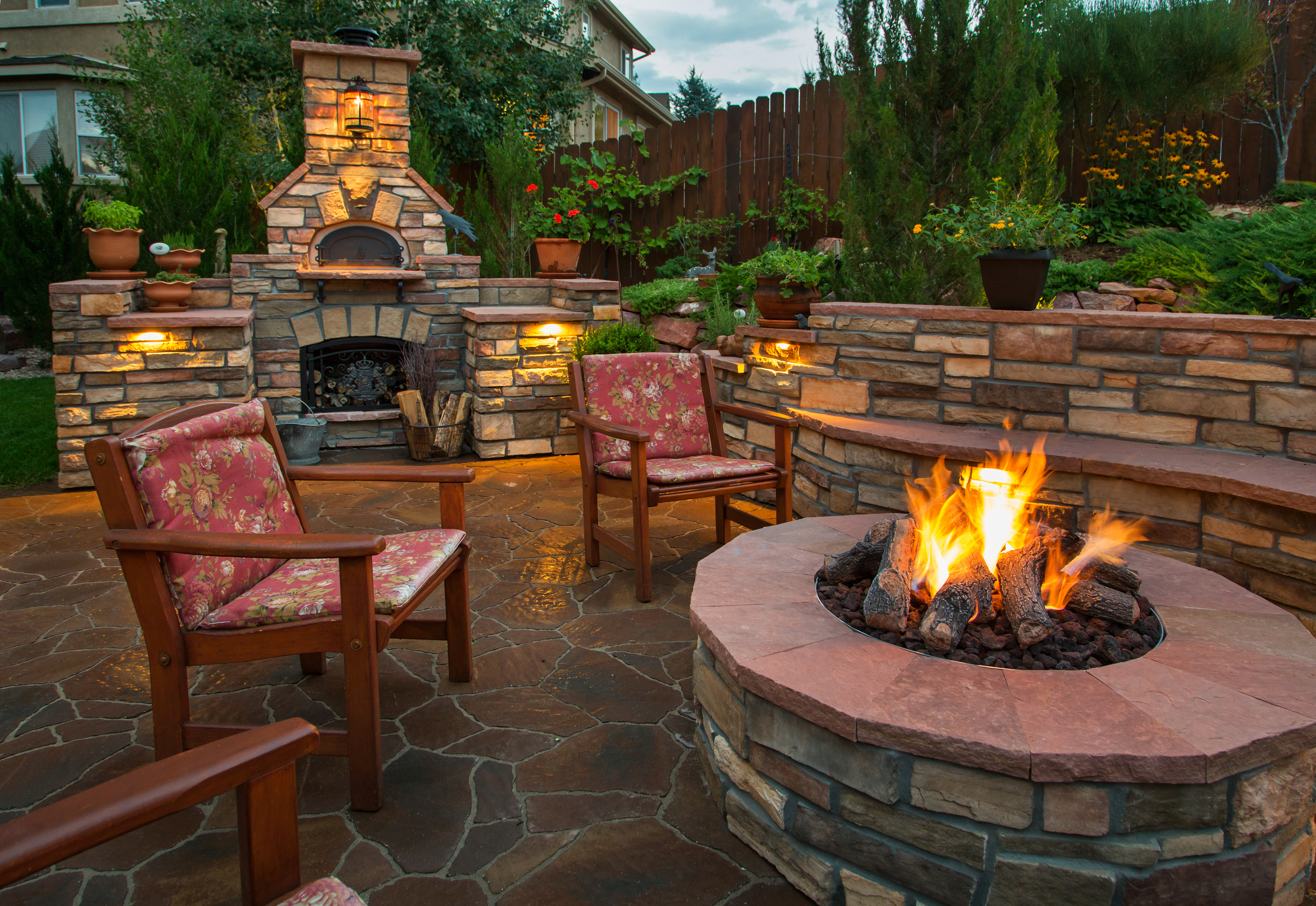 Backyard firepit