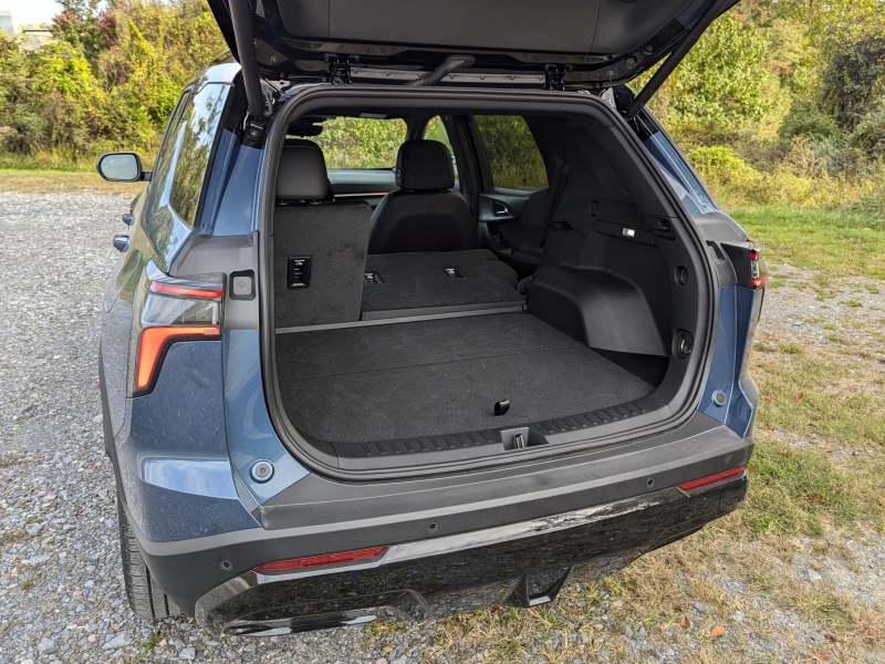 2025 Chevrolet Equinox RS ・  Photo by Brady Holt