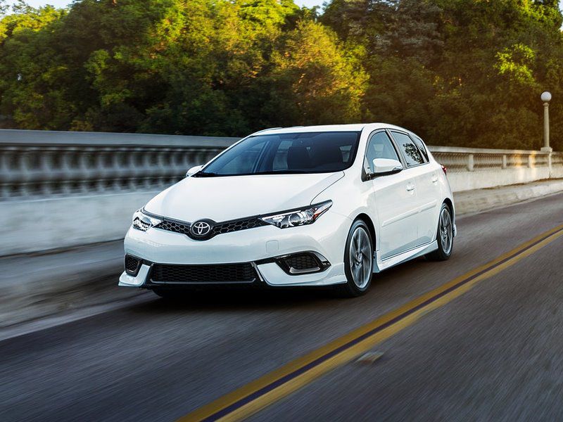 10 Great Hatchbacks with a Manual Transmission Autobytel