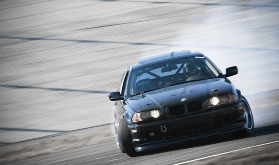 Дрифт е39. BMW e46 Drift. BMW m3 e46 Drift. Е46 дрифт. БМВ е46 седан дрифт.
