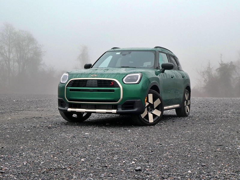 2025 Mini Countryman S ・  Photo by Brady Holt