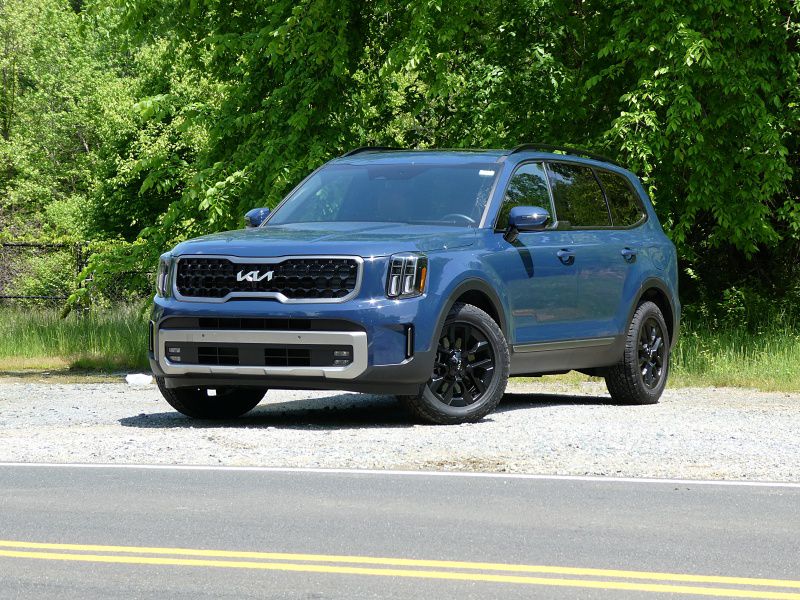 2023 Kia Telluride SX Prestige X-Pro ・  Photo by Brady Holt