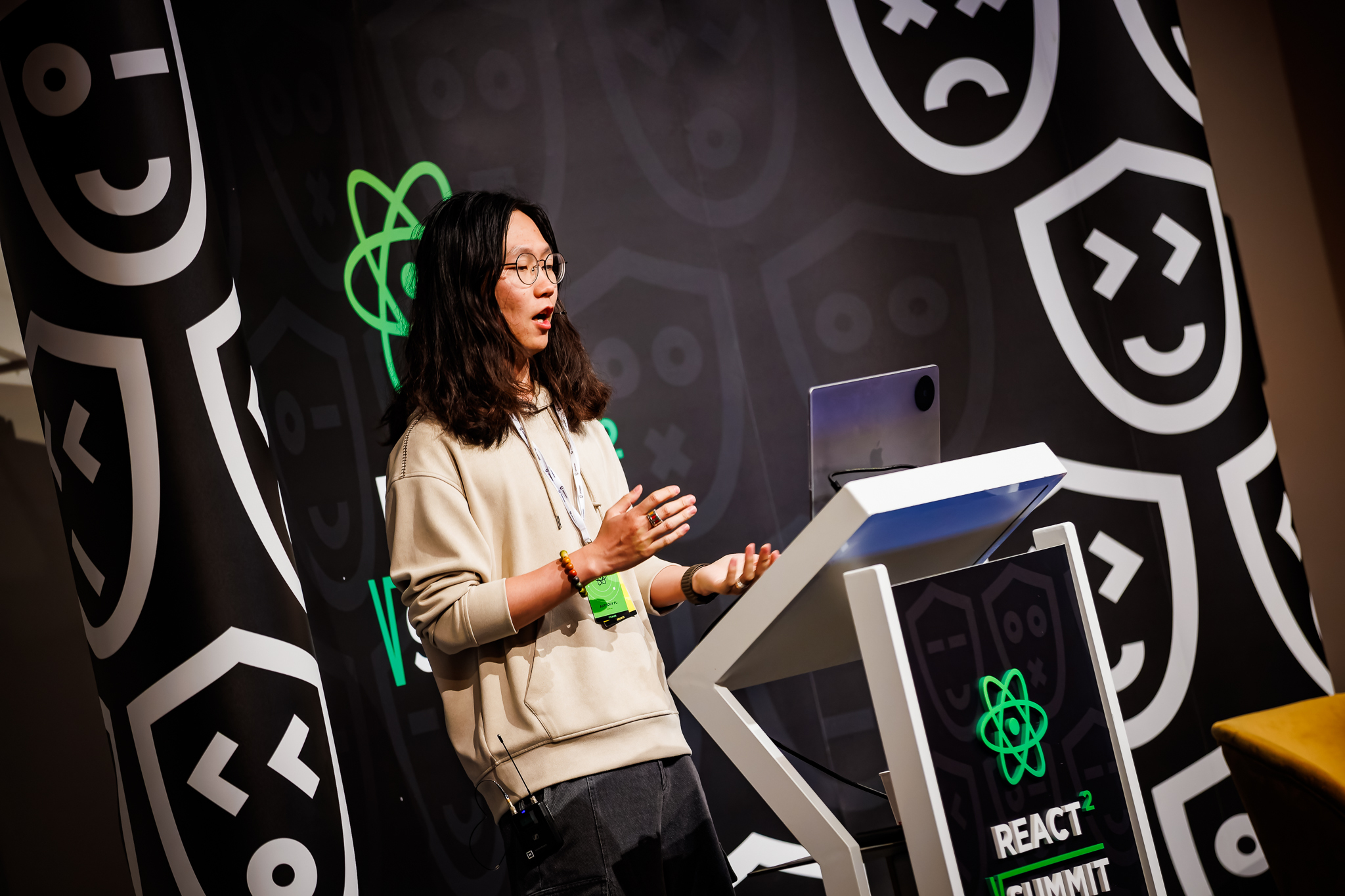 React Summit The Biggest React Conference Worldwide(03)