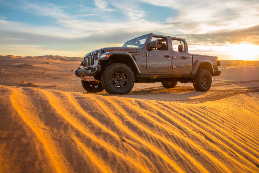 2021 Jeep Gladiator Mojave ・  Photo by FCA US LLC