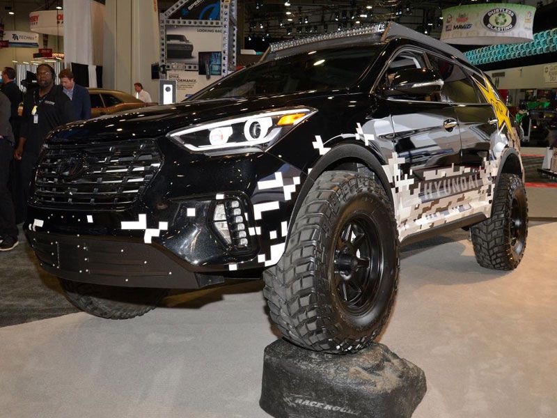 Hyundai Rockstar Santa Fe Concept front ・  Photo by Newspress USA