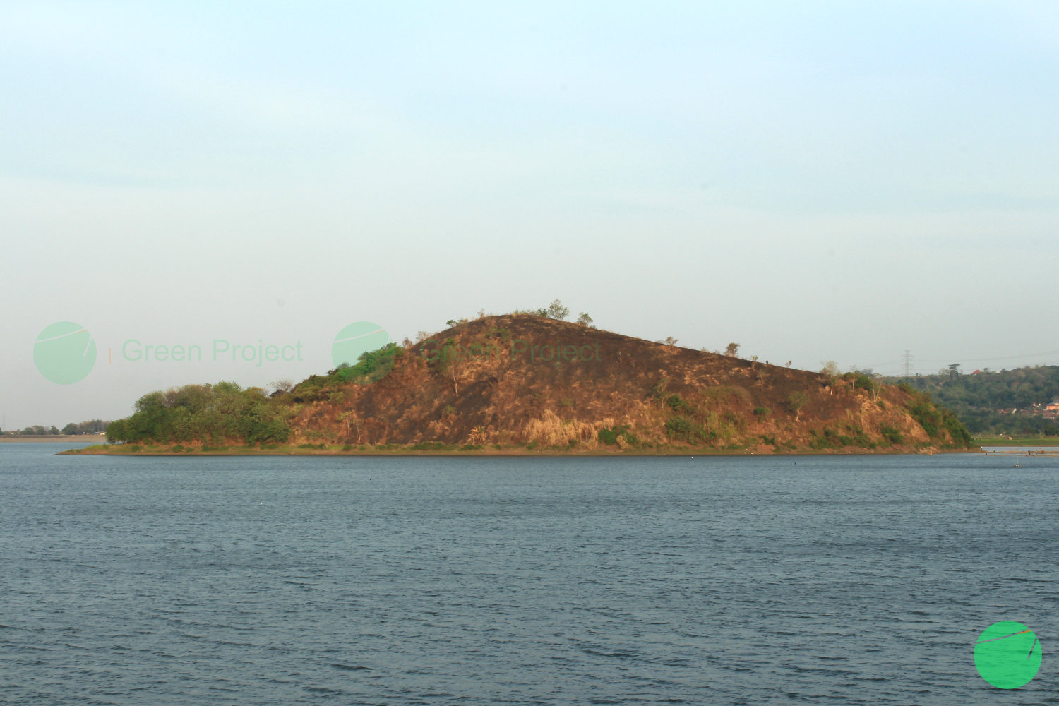 danau setu patok dari sisi saung - 2.jpg