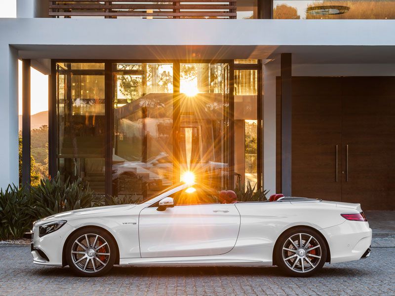 2017 Mercedes Benz S class Cabriolet profile ・  Photo by Mercedes-Benz 