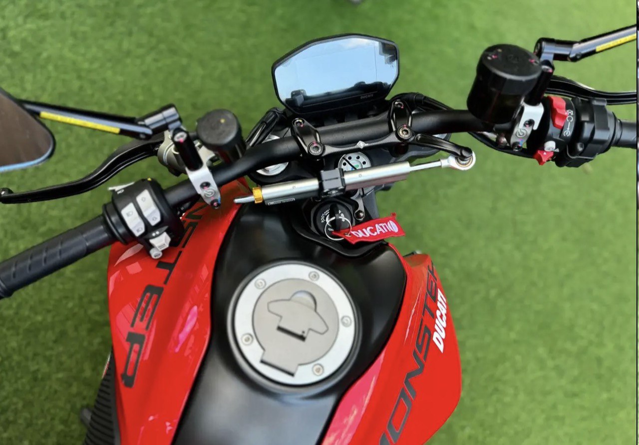 Дополнительное изображение Ducati Monster 2022 clqnrmyz7z6wo0b1513ru9if9