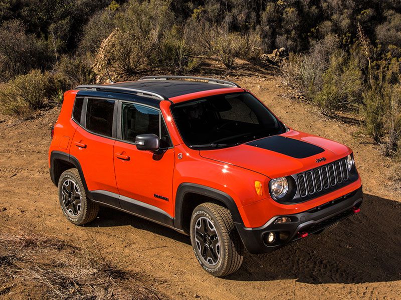 2016 Jeep Renegade Trailhawk ・  Photo by Jeep 