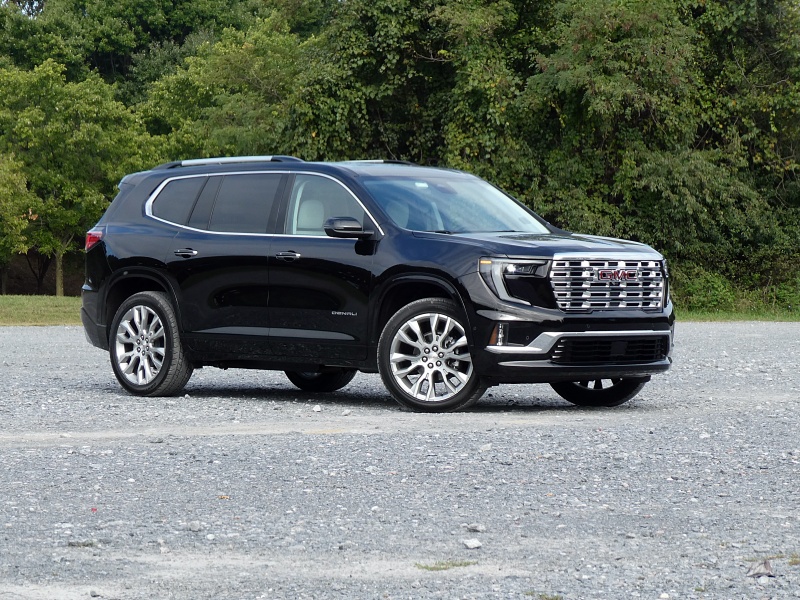 2024 GMC Acadia Denali  ・  Photo by Brady Holt