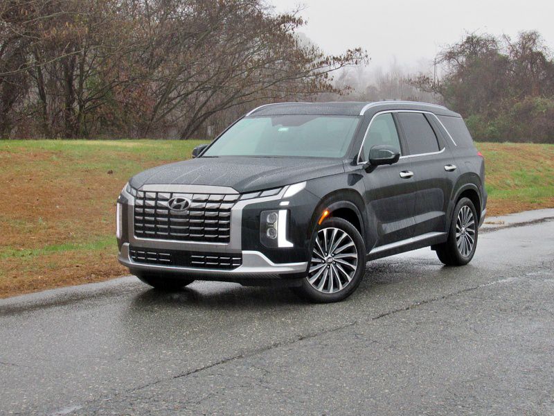 2023 Hyundai Palisade ・  Photo by Brady Holt